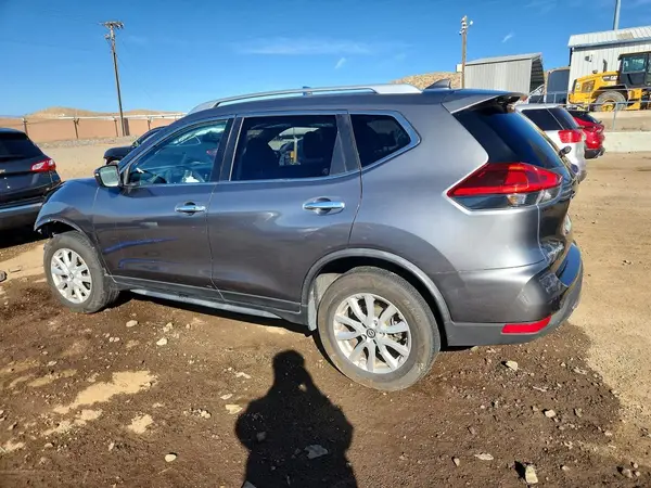JN8AT2MV0JW343259 2018 NISSAN ROGUE - Image 2