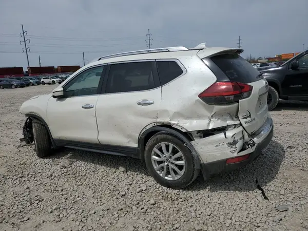 JN8AT2MV0JW344203 2018 NISSAN ROGUE - Image 2