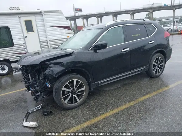 JN8AT2MV0JW346825 2018 NISSAN ROGUE - Image 2