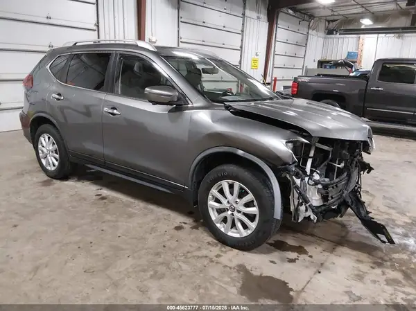 JN8AT2MV0JW348140 2018 NISSAN ROGUE - Image 1