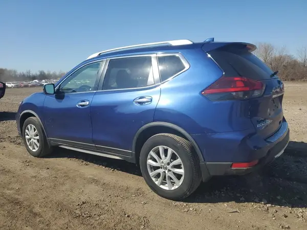 JN8AT2MV0JW351801 2018 NISSAN ROGUE - Image 2
