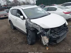 JN8AT2MV0JW352981 2018 NISSAN ROGUE