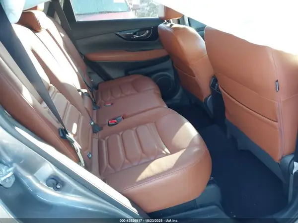 JN8AT2MV0JW353824 2018 NISSAN ROGUE - Image 8