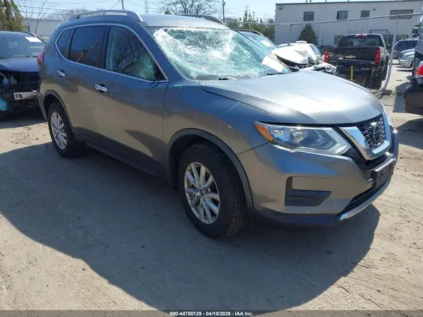 JN8AT2MV0JW355055 2018 NISSAN ROGUE - Image 1