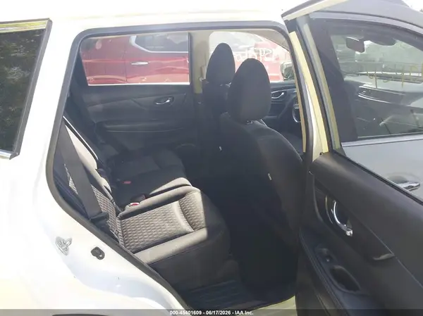 JN8AT2MV0KW370396 2019 NISSAN ROGUE - Image 8