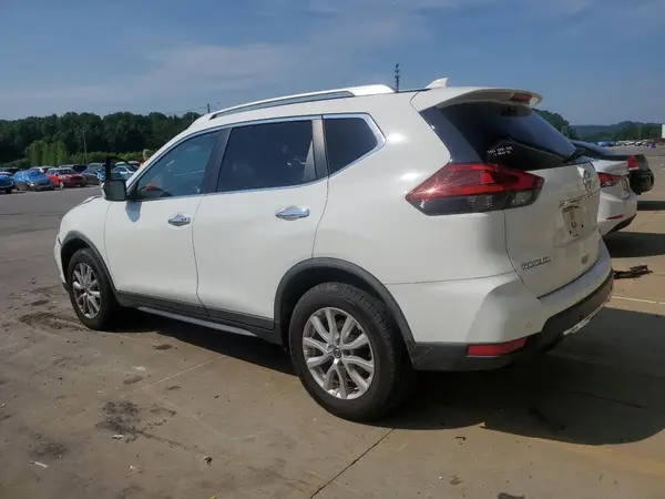 JN8AT2MV0KW371547 2019 NISSAN ROGUE - Image 2