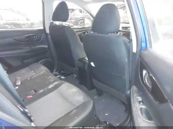 JN8AT2MV0KW375470 2019 NISSAN ROGUE - Image 8