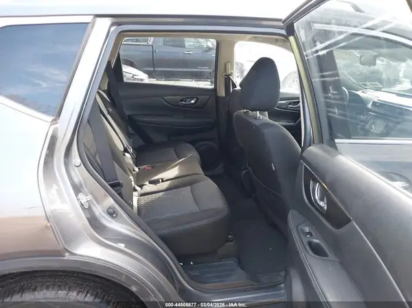 JN8AT2MV0KW383228 2019 NISSAN ROGUE - Image 8