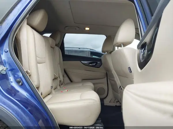 JN8AT2MV0KW383603 2019 NISSAN ROGUE - Image 8