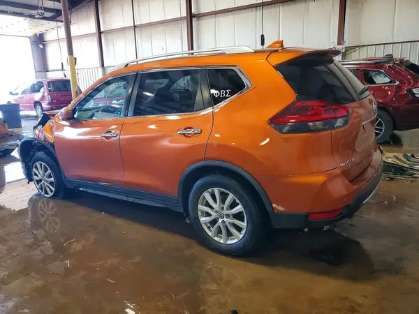 JN8AT2MV0KW388509 2019 NISSAN ROGUE - Image 2