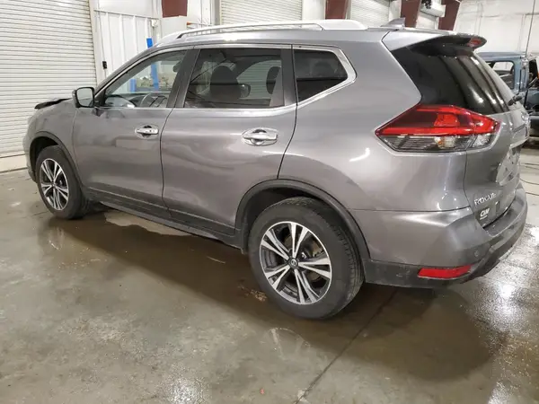 JN8AT2MV0KW394780 2019 NISSAN ROGUE - Image 2