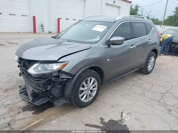 JN8AT2MV0LW100893 2020 NISSAN ROGUE - Image 2
