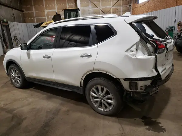 JN8AT2MV0LW107567 2020 NISSAN ROGUE - Image 2
