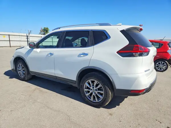 JN8AT2MV0LW113305 2020 NISSAN ROGUE - Image 2