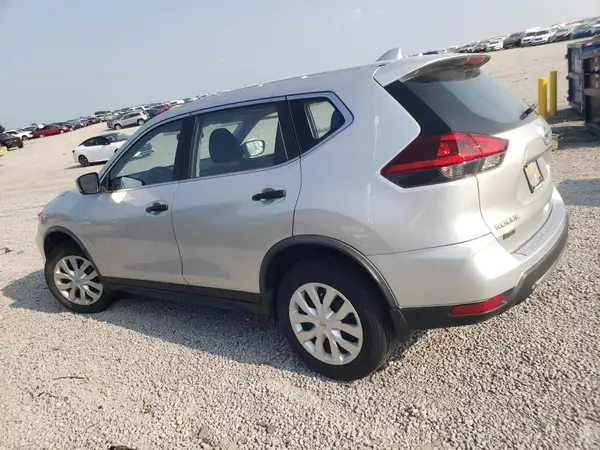 JN8AT2MV0LW124076 2020 NISSAN ROGUE - Image 2