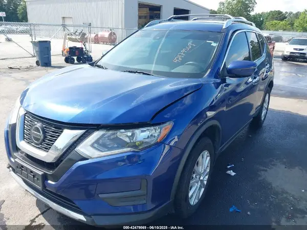 JN8AT2MV0LW133182 2020 NISSAN ROGUE - Image 2