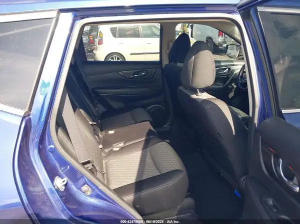 JN8AT2MV0LW133182 2020 NISSAN ROGUE - Image 8