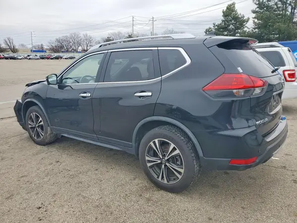 JN8AT2MV0LW138074 2020 NISSAN ROGUE - Image 2