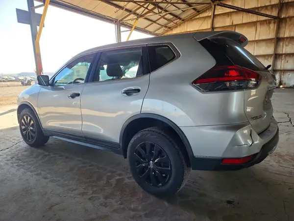 JN8AT2MV0LW139192 2020 NISSAN ROGUE - Image 2
