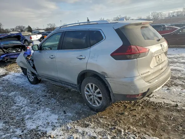 JN8AT2MV0LW141525 2020 NISSAN ROGUE - Image 2