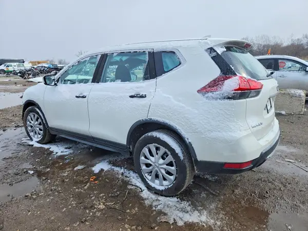 JN8AT2MV0LW142044 2020 NISSAN ROGUE - Image 2