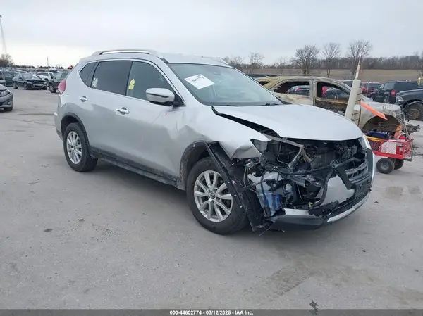 JN8AT2MV0LW142948 2020 NISSAN ROGUE - Image 1