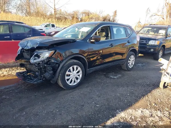 JN8AT2MV1GW132788 2016 NISSAN ROGUE - Image 2
