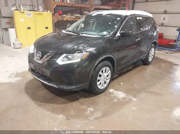 JN8AT2MV1GW136307 2016 NISSAN ROGUE - Image 2