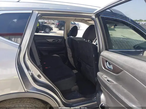 JN8AT2MV1GW140647 2016 NISSAN ROGUE - Image 8