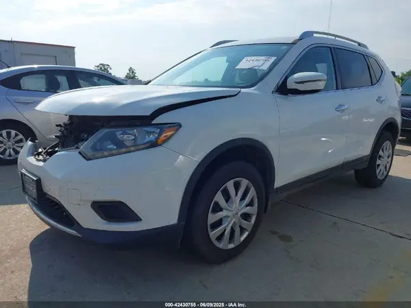 JN8AT2MV1GW146884 2016 NISSAN ROGUE - Image 2