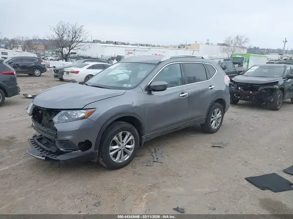 JN8AT2MV1GW152118 2016 NISSAN ROGUE - Image 2