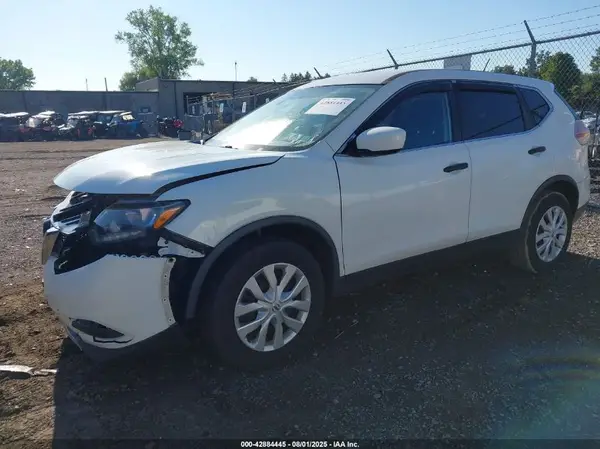JN8AT2MV1GW152278 2016 NISSAN ROGUE - Image 2