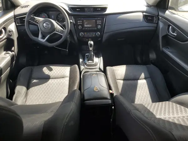 JN8AT2MV1HW000860 2017 NISSAN ROGUE - Image 8