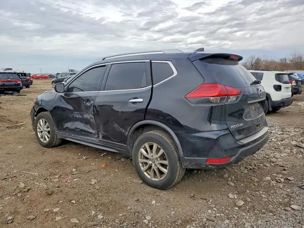 JN8AT2MV1HW002981 2017 NISSAN ROGUE - Image 2
