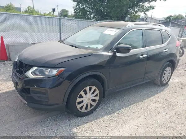 JN8AT2MV1HW004178 2017 NISSAN ROGUE - Image 2