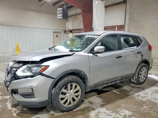 JN8AT2MV1HW005248 2017 NISSAN ROGUE - Image 1