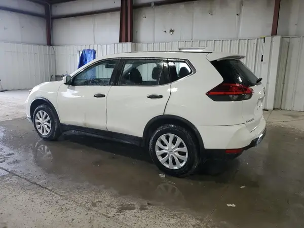 JN8AT2MV1HW008568 2017 NISSAN ROGUE - Image 2
