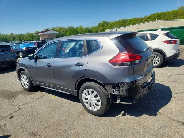 JN8AT2MV1HW008960 2017 NISSAN ROGUE - Image 2