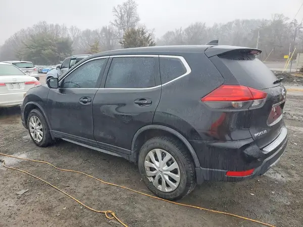 JN8AT2MV1HW009526 2017 NISSAN ROGUE - Image 2