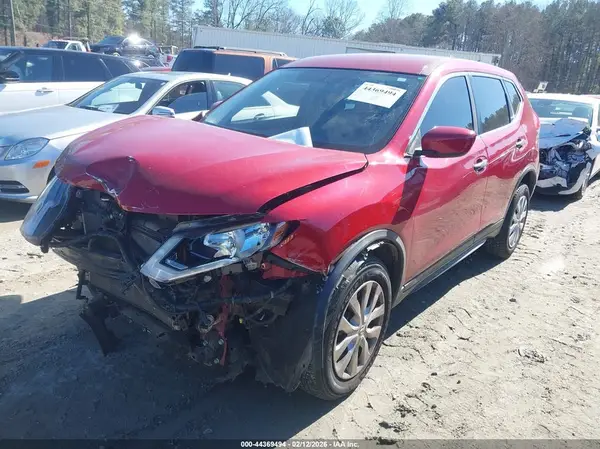 JN8AT2MV1HW009591 2017 NISSAN ROGUE - Image 2