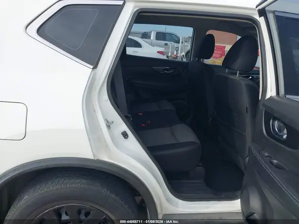 JN8AT2MV1HW013513 2017 NISSAN ROGUE - Image 8