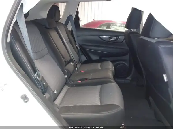 JN8AT2MV1HW013639 2017 NISSAN ROGUE - Image 8