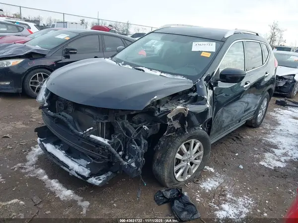 JN8AT2MV1HW016198 2017 NISSAN ROGUE - Image 2