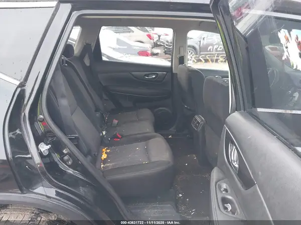 JN8AT2MV1HW016198 2017 NISSAN ROGUE - Image 8