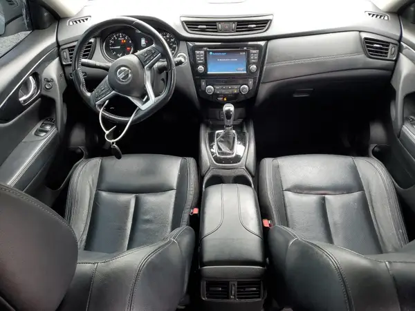 JN8AT2MV1HW017111 2017 NISSAN ROGUE - Image 8