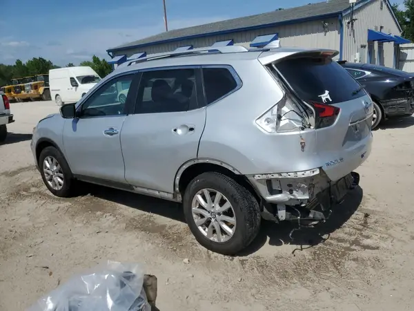 JN8AT2MV1HW019781 2017 NISSAN ROGUE - Image 2