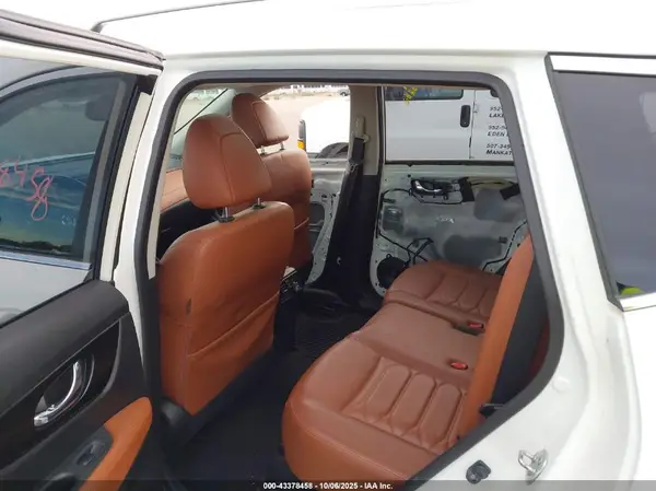 JN8AT2MV1HW020901 2017 NISSAN ROGUE - Image 8