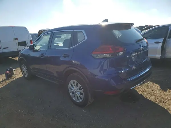 JN8AT2MV1HW024995 2017 NISSAN ROGUE - Image 2
