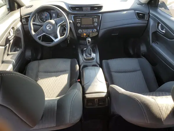 JN8AT2MV1HW024995 2017 NISSAN ROGUE - Image 8