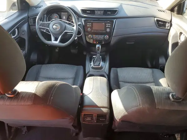 JN8AT2MV1HW026052 2017 NISSAN ROGUE - Image 8